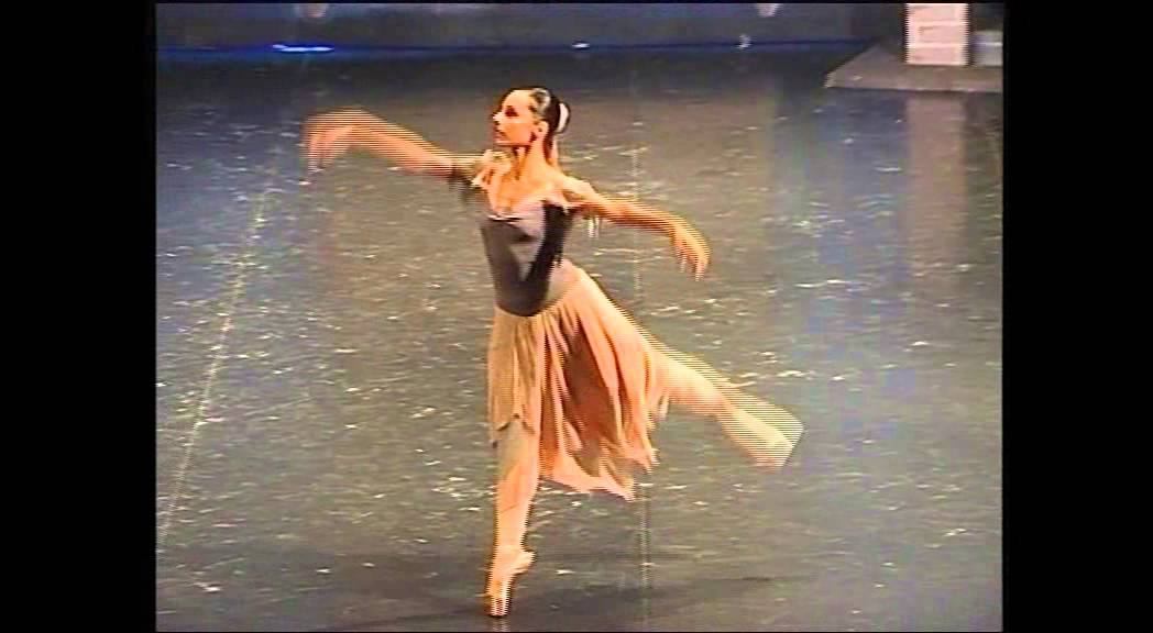 Cinderella - cenerentola - variazione assolo ballerina - danza classica - ecole de ballet 2007