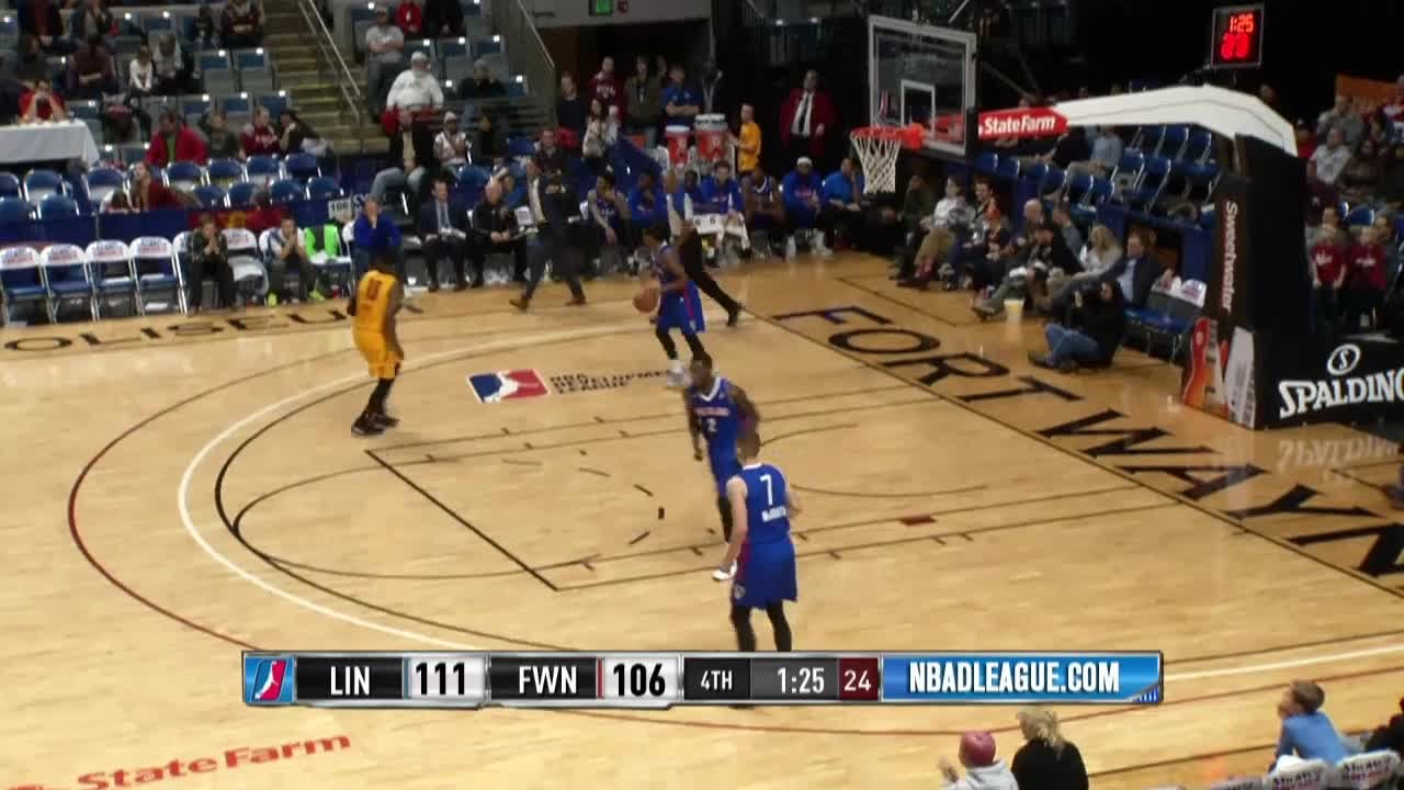 Highlights: Travis Leslie (21 points)  vs. the Nets, 12/16/2016