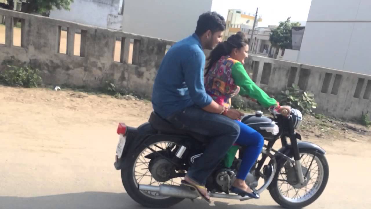 My wife drive my old standard 350 royal enfield