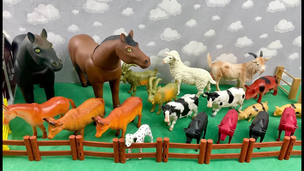 BIG RED TRAILER, COWS, SHEEP, GOAT, OX, BUFFALO, HEN/GRANDE CARRETA VERMELHA, VACA, CAVALO, BOI,GALO