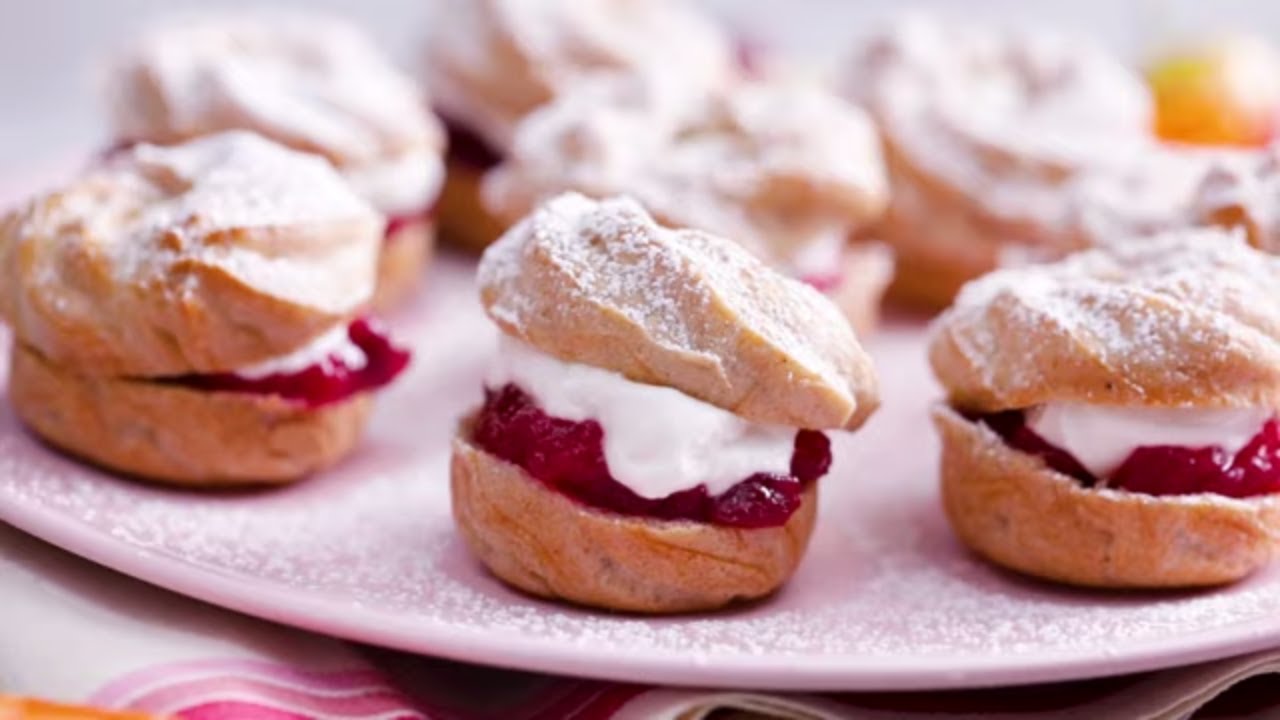 8 Easy Cream Puff Recipes to Make at Home