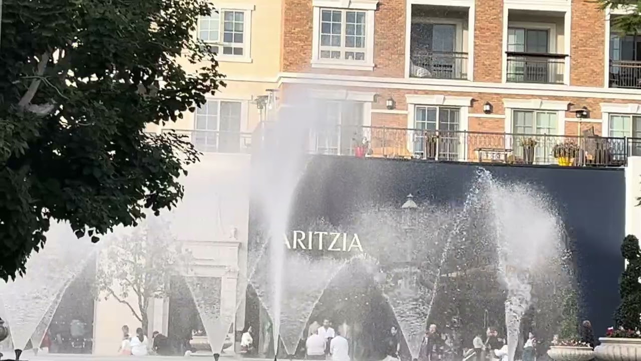 Americana Water show America ￼