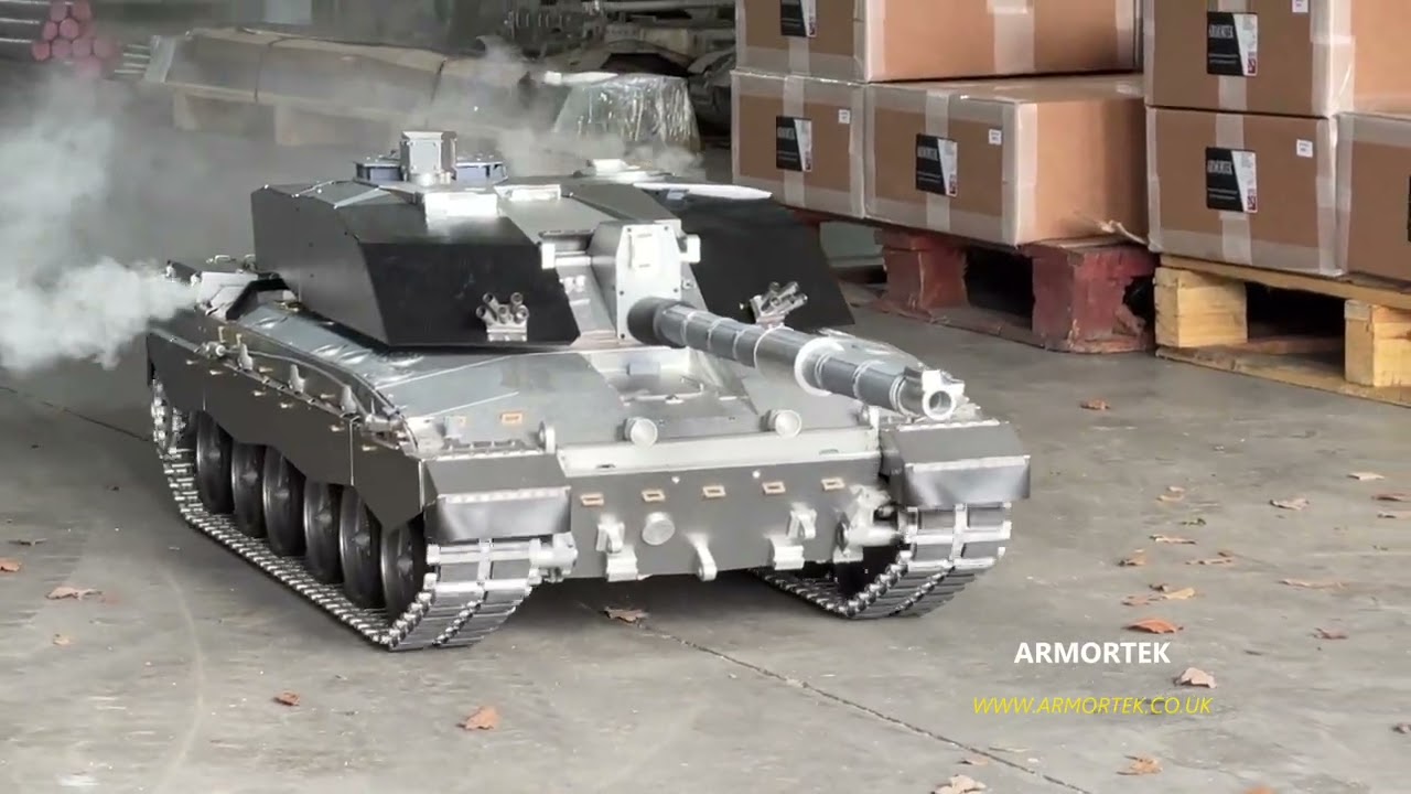 GIANT RC CHALLENGER TANK Comes to Life! | 1:6 Scale Beast