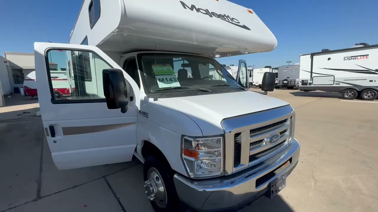 M143CL- 28’ 2019 Majestic 28A