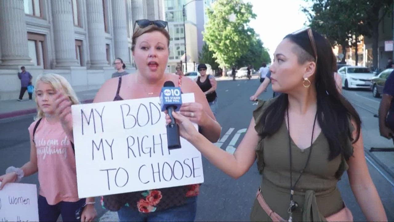 California abortion rights protesters want abortion on national ballots