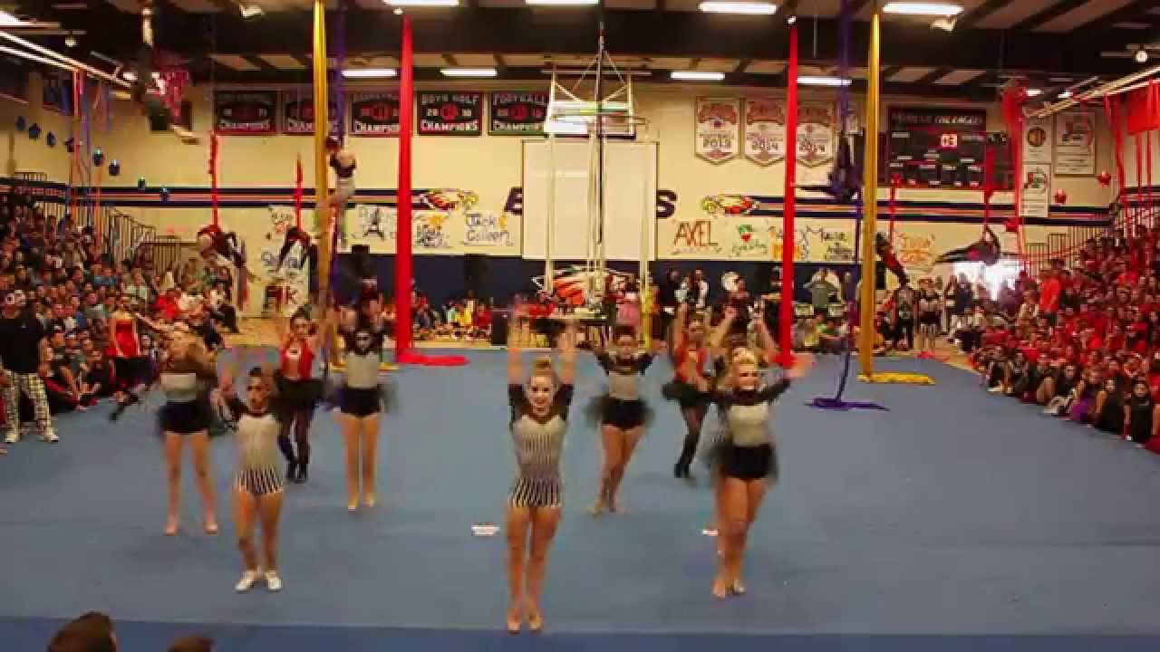 Nade Homecoming Circus Rally 2014