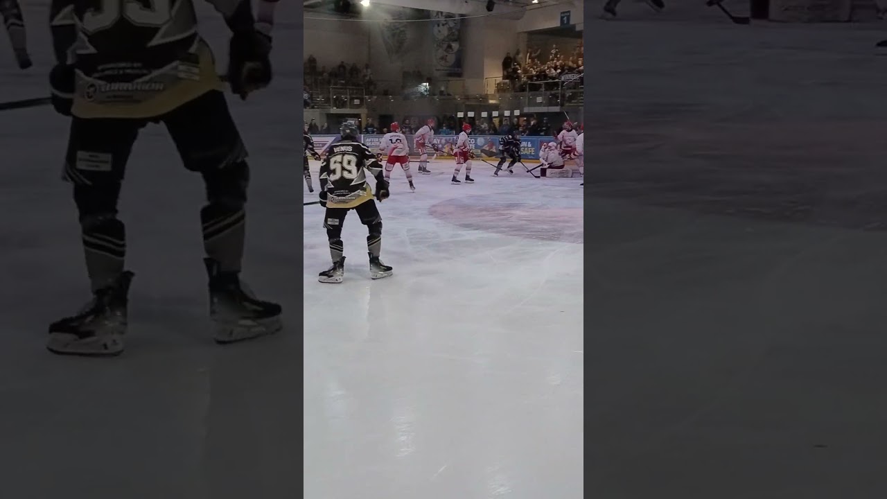 Marr save but heating up between Swindon and Rory Herrman, Mk Lightning Vs Swindon Wildcats