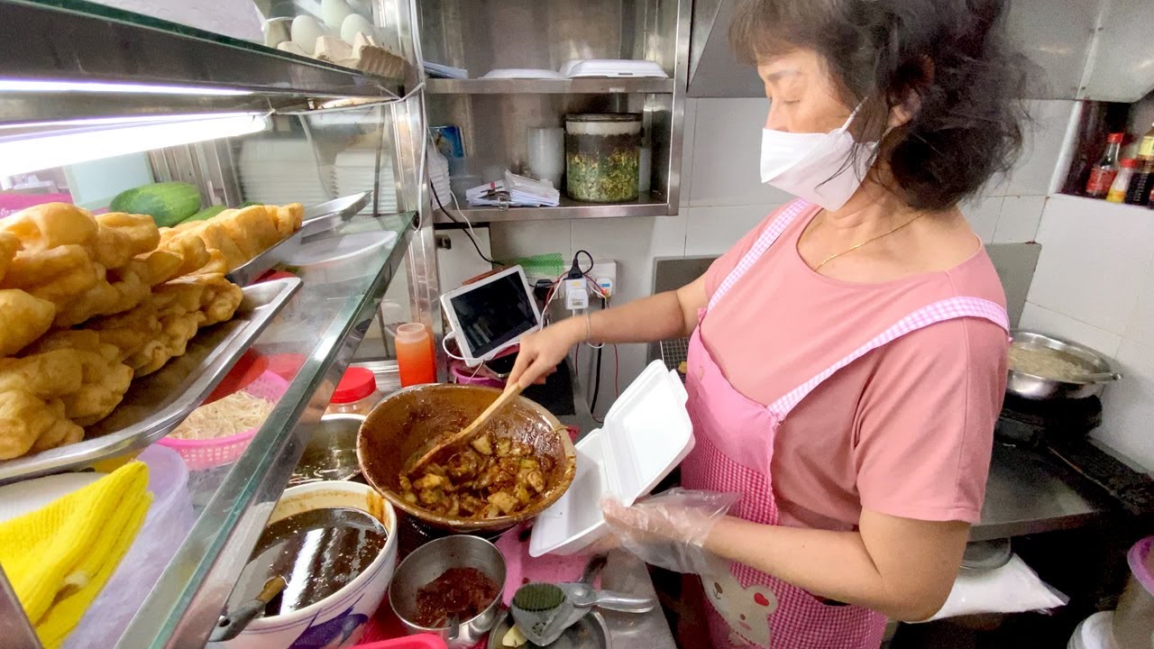 Tanglin Halt Chinese Rojak  |  Singapore Street Food