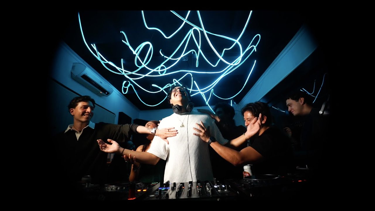 Renato Ferrera (Deep house set) - Live at Relink:Data