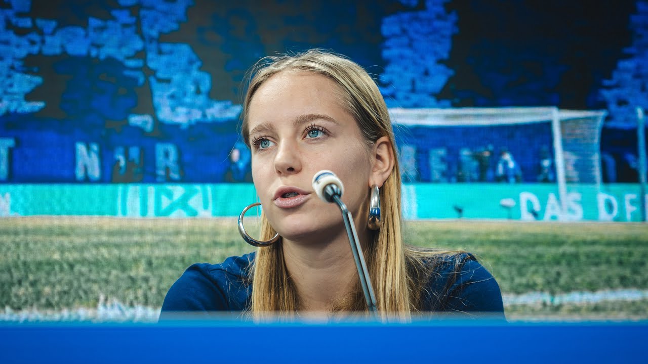 ELFIE WELLHAUSEN über unsere FRAUENMANNSCHAFT | Twitch Highlights