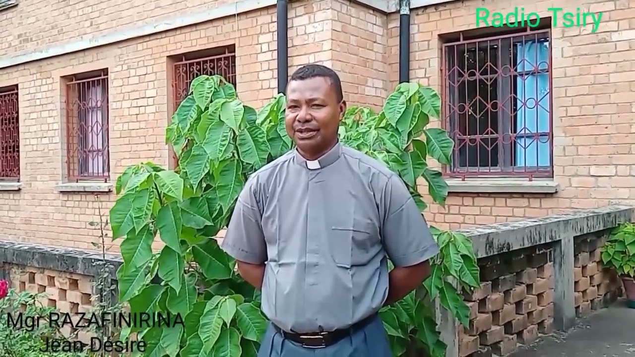 Resadresaka natao amin'i Mgr Jean Désiré. Eveka vaovao ny Diosezin'ny Morombe.