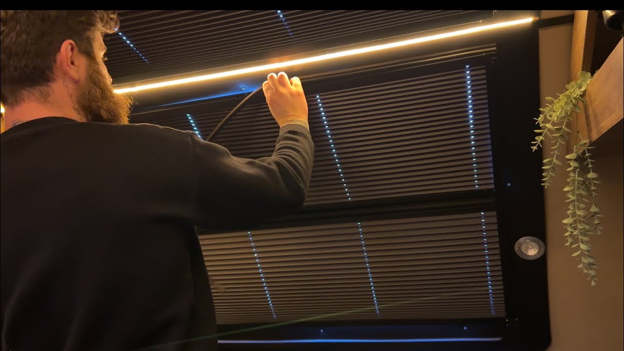 KARAVAN PERDESİ DEGİŞİMİ BLACKOUT STOR GÜNEŞ ALMAYAN BOMBELİ PERDE UYGULAMASI