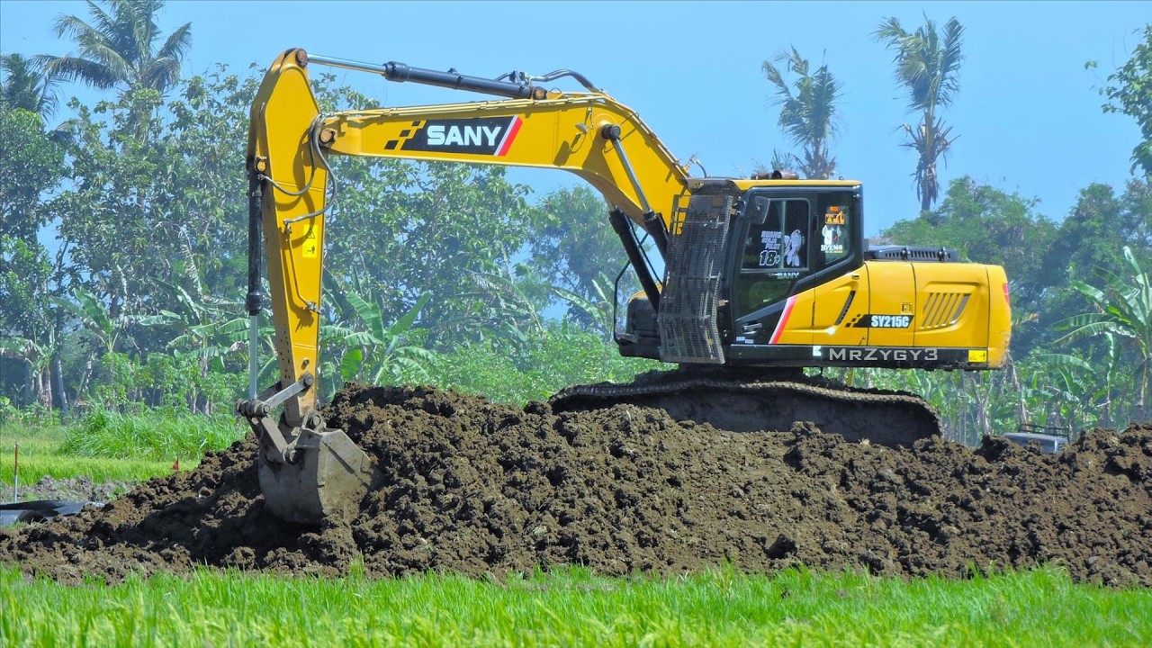 SANY SC215C Buries the Fields Massive Base Layer Begins!