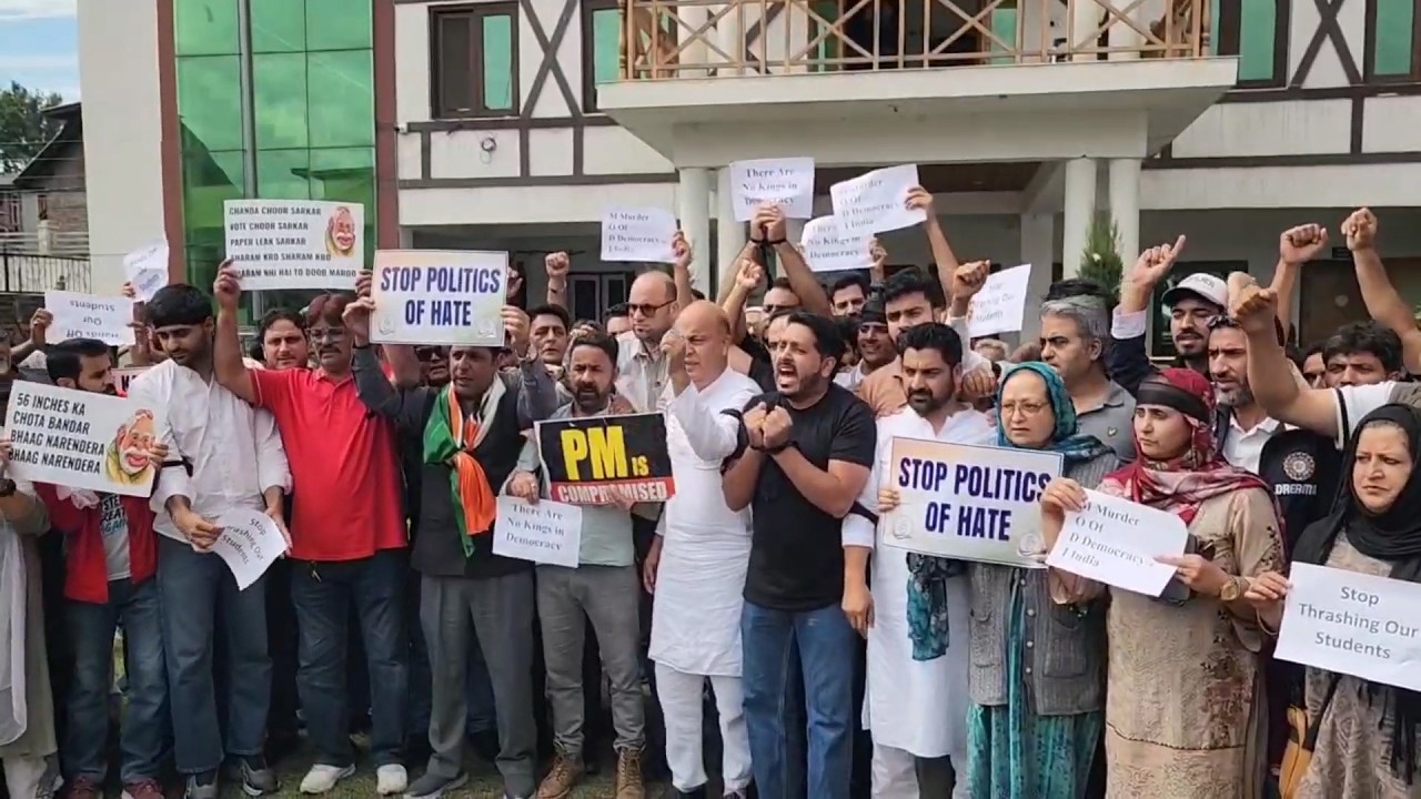 Congress protests in Srinagar over NEET paper leak, seeks Pradhan's resignation