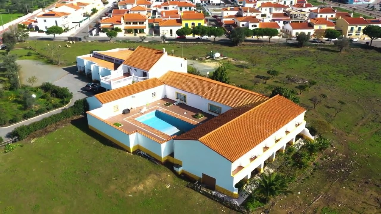 Farm for sale in Alter do Ch&atilde;o