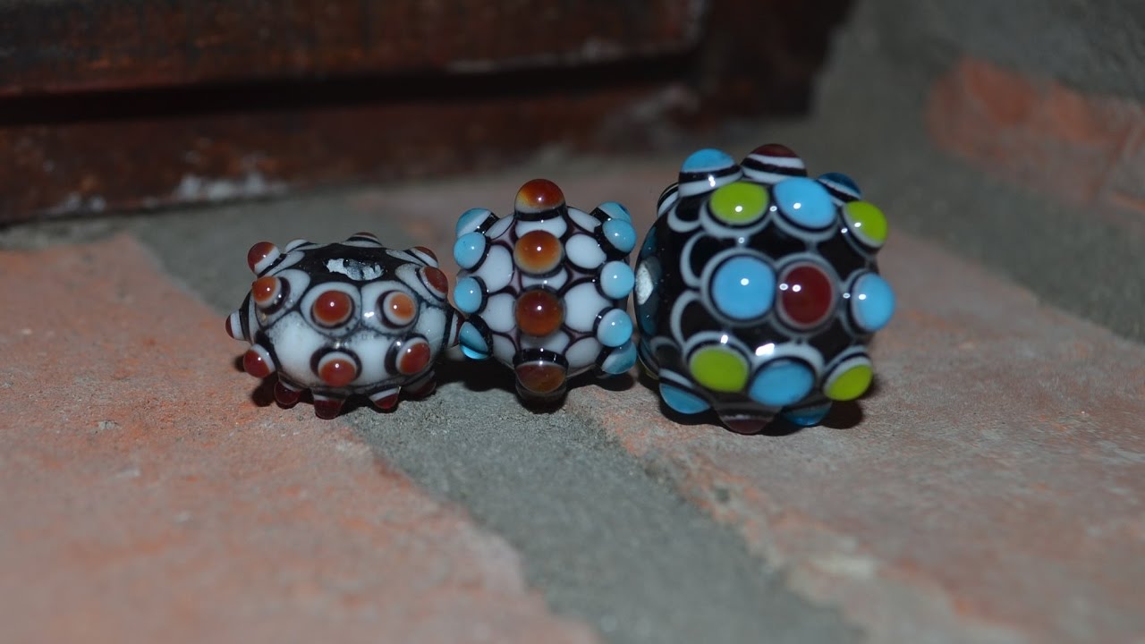 Lampwork Perlen mit gemusterter Grundperle