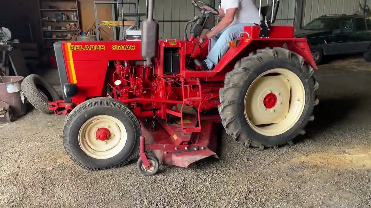 1991 Belarus 250A Tractor