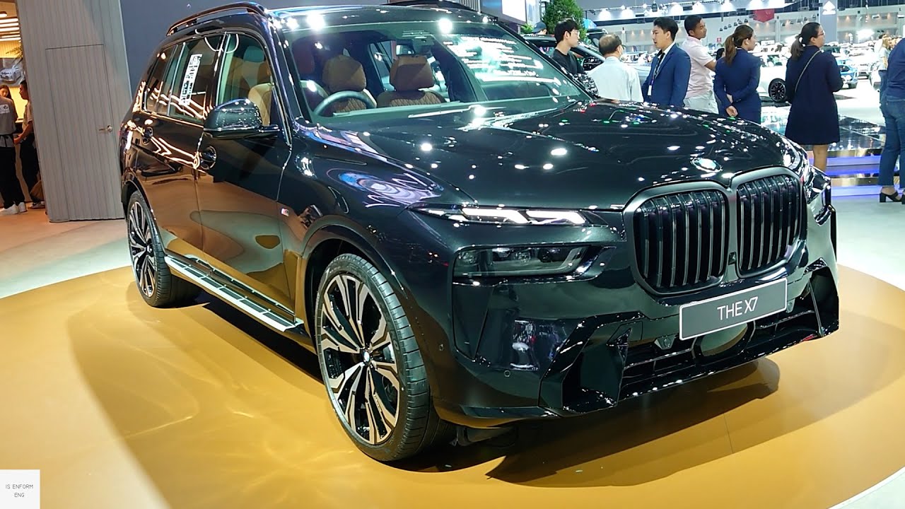 2025 BMW X7 xDrive40d M Sport LCI G07 / In-Depth Walkaround Exterior & Interior
