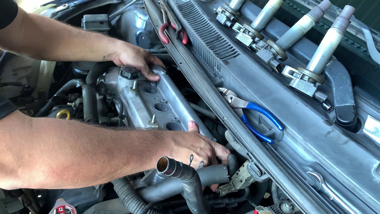 Fuga de Aceite - Junta Cover de Valvula (Valve Cover Gasket)