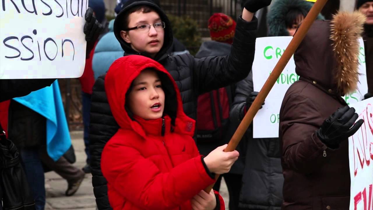 Ukrainians protest against Russian invasion by UN building in NYC 1/2/2014