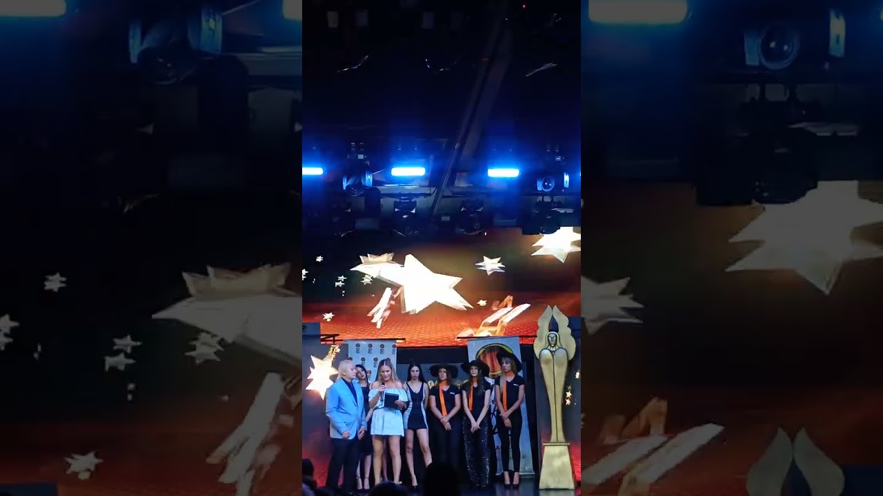 C & C EN LA CÀMARA PREMIOS ESTRELLA DE CONCERT PARA RENÉ BERTRAN Y PLACA EN HOMENAJE !