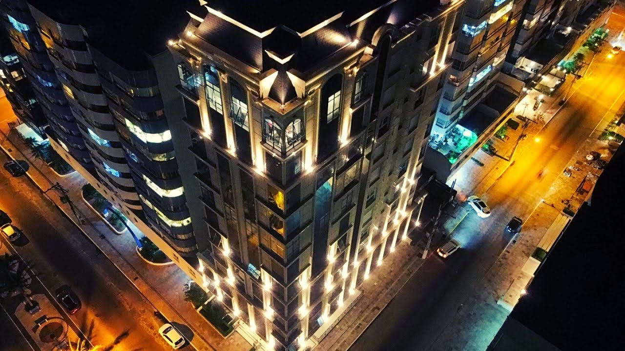Conheça as Mansãos Suspensas Estilo Neoclássica em Capão da Canoa | Vogue Residence 60 x Para Pagar