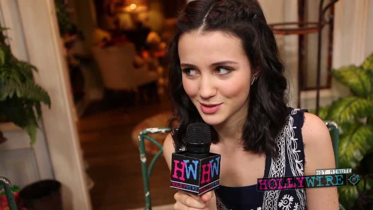 Bunheads' Julia Goldani Telles - 20 Questions!