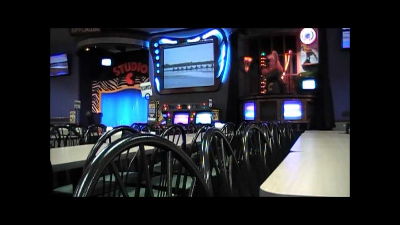 Chuck E Cheese Berwyn January 2012 segment 3