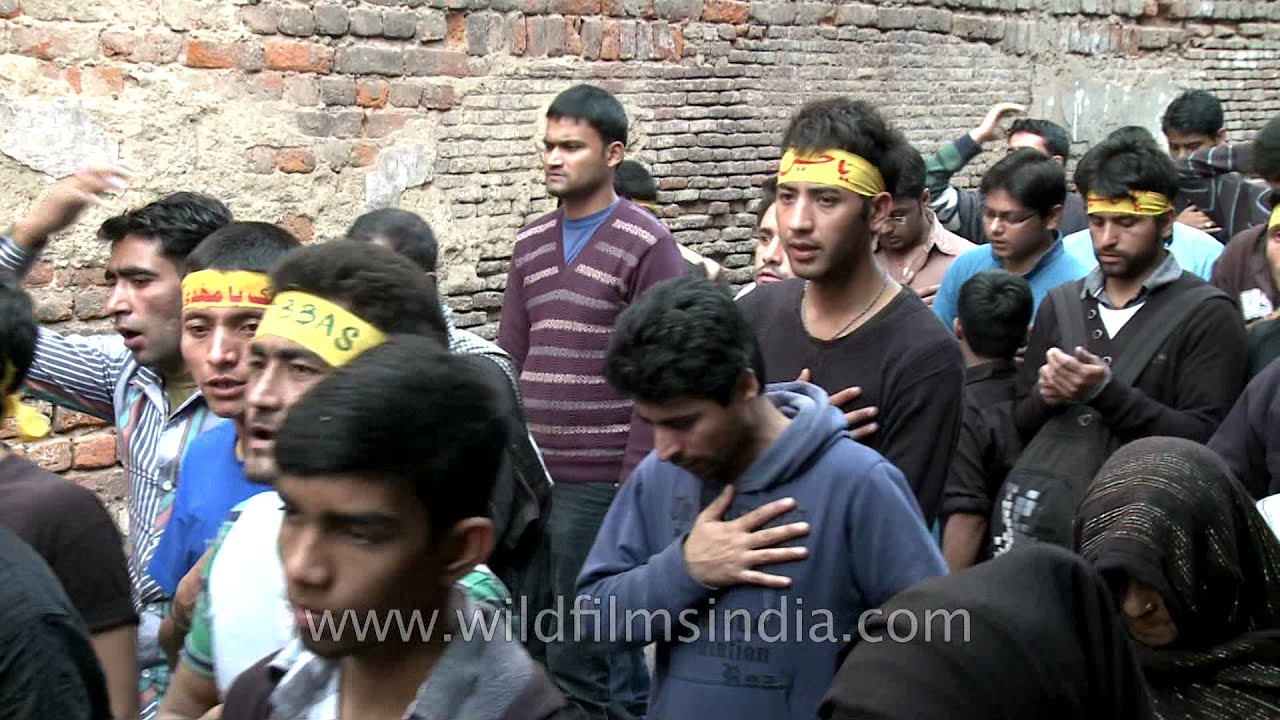 Shia Muslim mens' procession during Muharram
