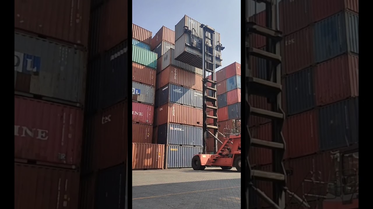 Skill operator container handler