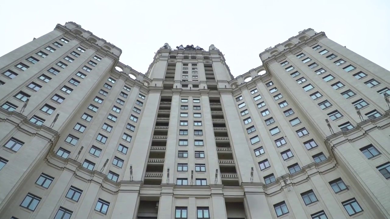 Высотка на Котельнической