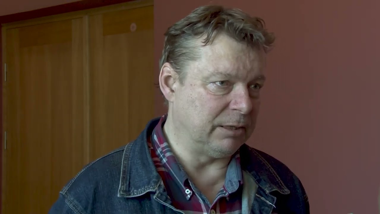 Ventspils amatieru teātris rekonstruējis izrādi ''Krēsli''