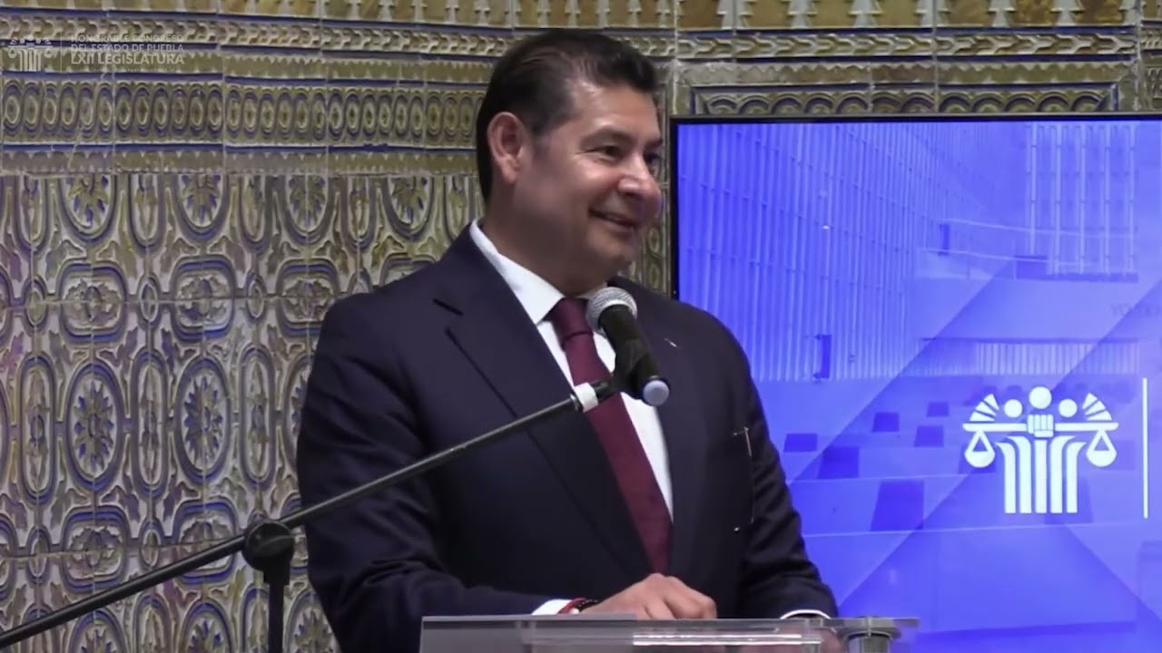 📚 Nombrar el Salón de Protocolo Elena Garro reconoce la fuerza de las mujeres