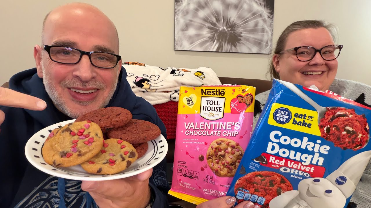 Valentine’s Day Cookie Bake-Off 💕🍪 Nestlé Toll House vs Pillsbury Red Velvet #cookies #baking