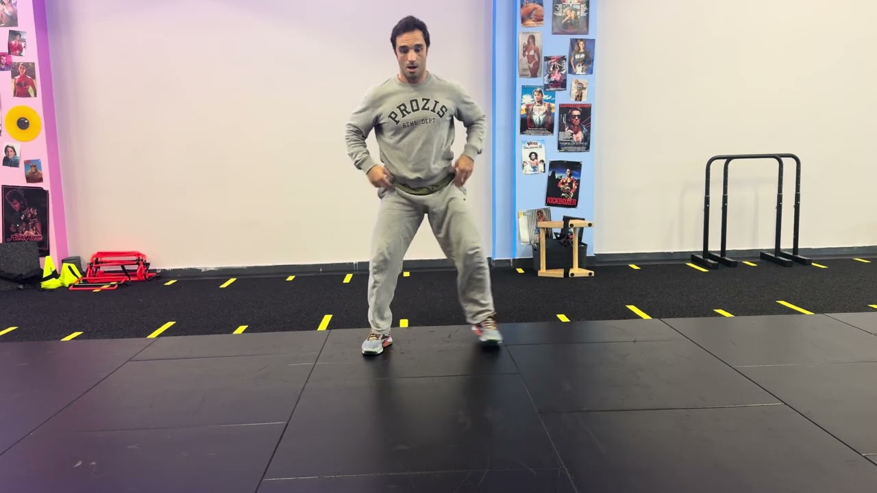 Squat to Bow Stance