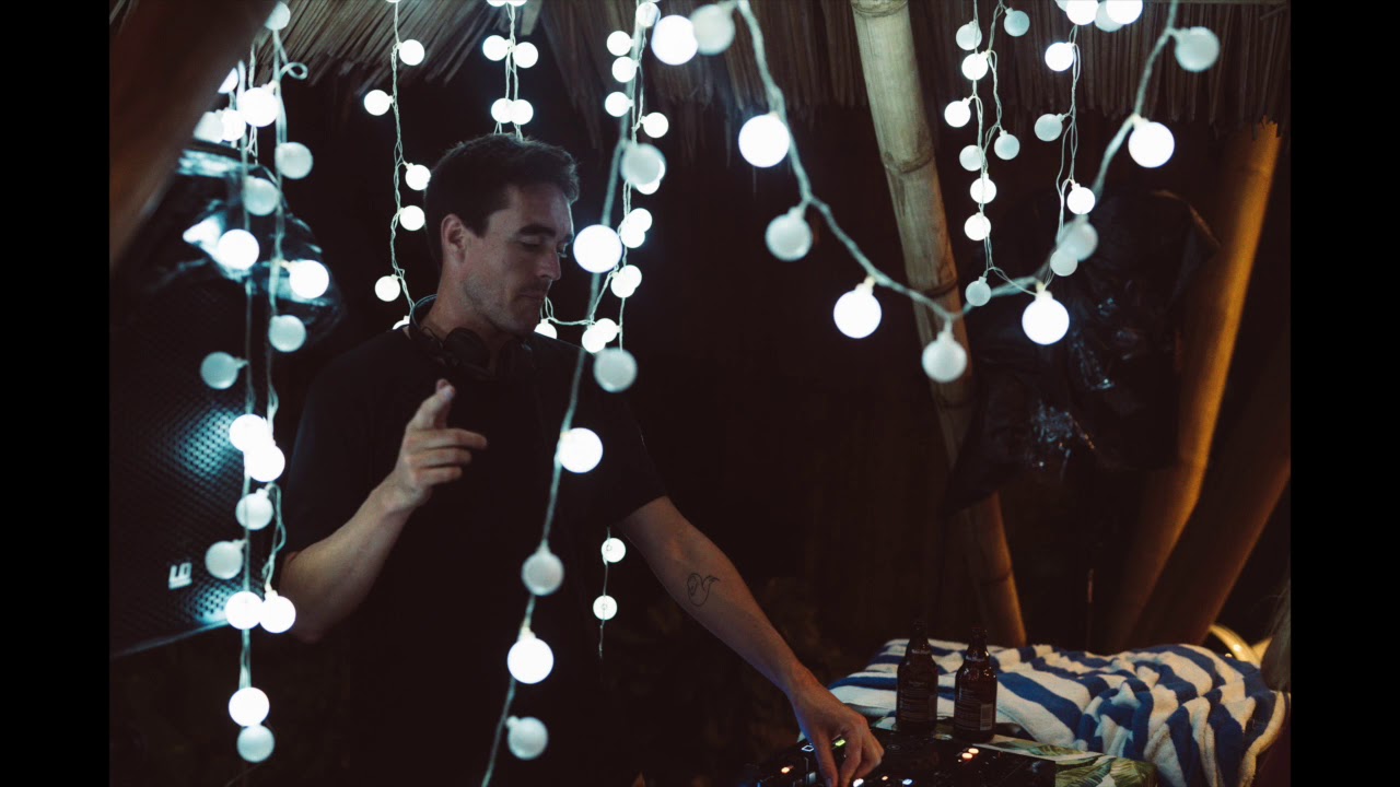 Wally Stryk - DJ Set at Lamari Siargao - Philippines