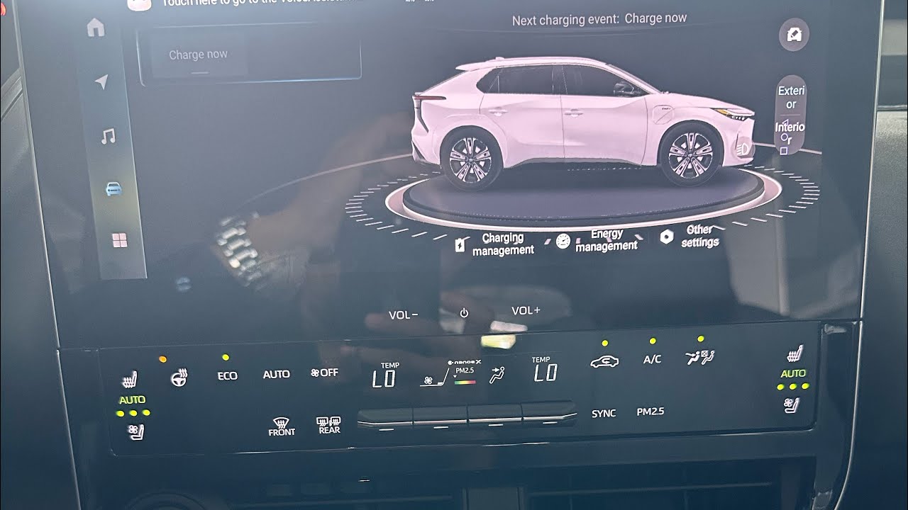 How to use inside Toyota Bz4x 2025 4 will drive 