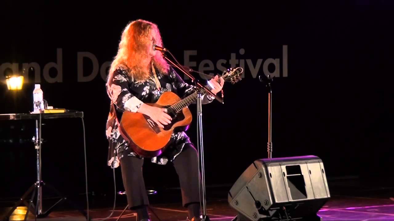 2011 WMDF004 