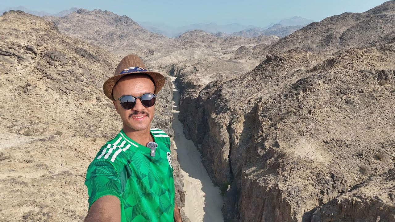سرّ هذا الوادي العجيب في الصحراء… اكتشفته بالصدفة!