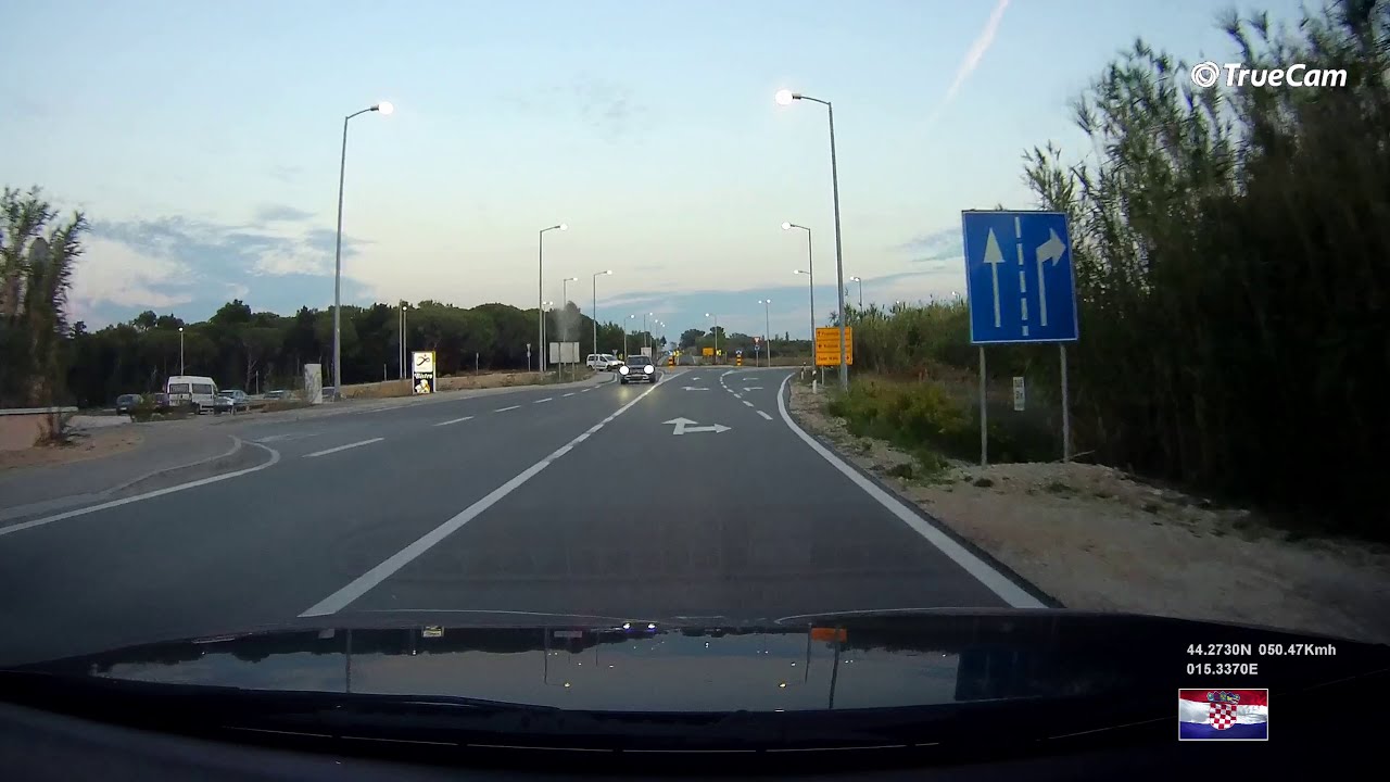 Vožnja od Paga prema Zadru : Rtina Miočići - Škulići - Ražanac - autobusno stajalište