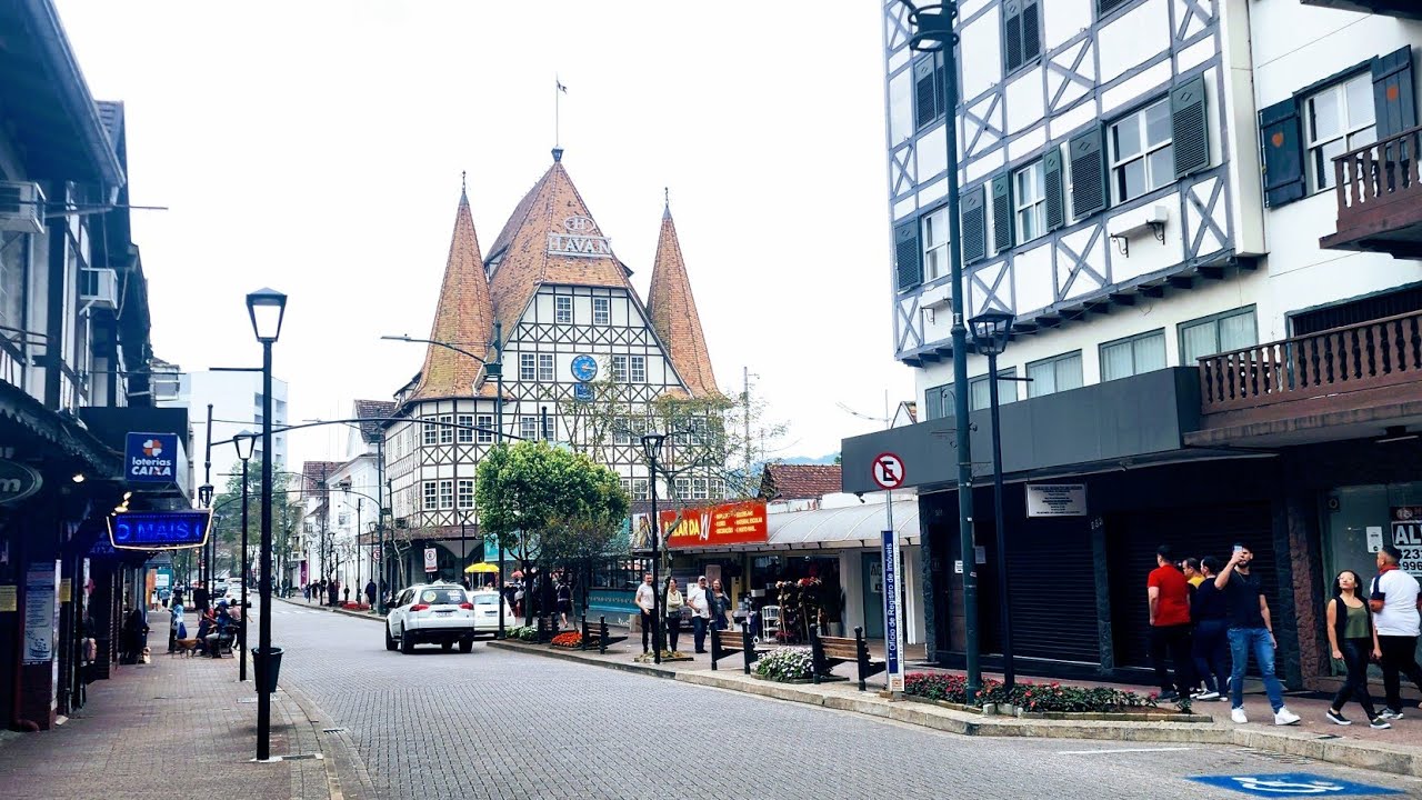 Blumenau SC..Uma Bela Cidade..dia  31.08.2024.  Sábado