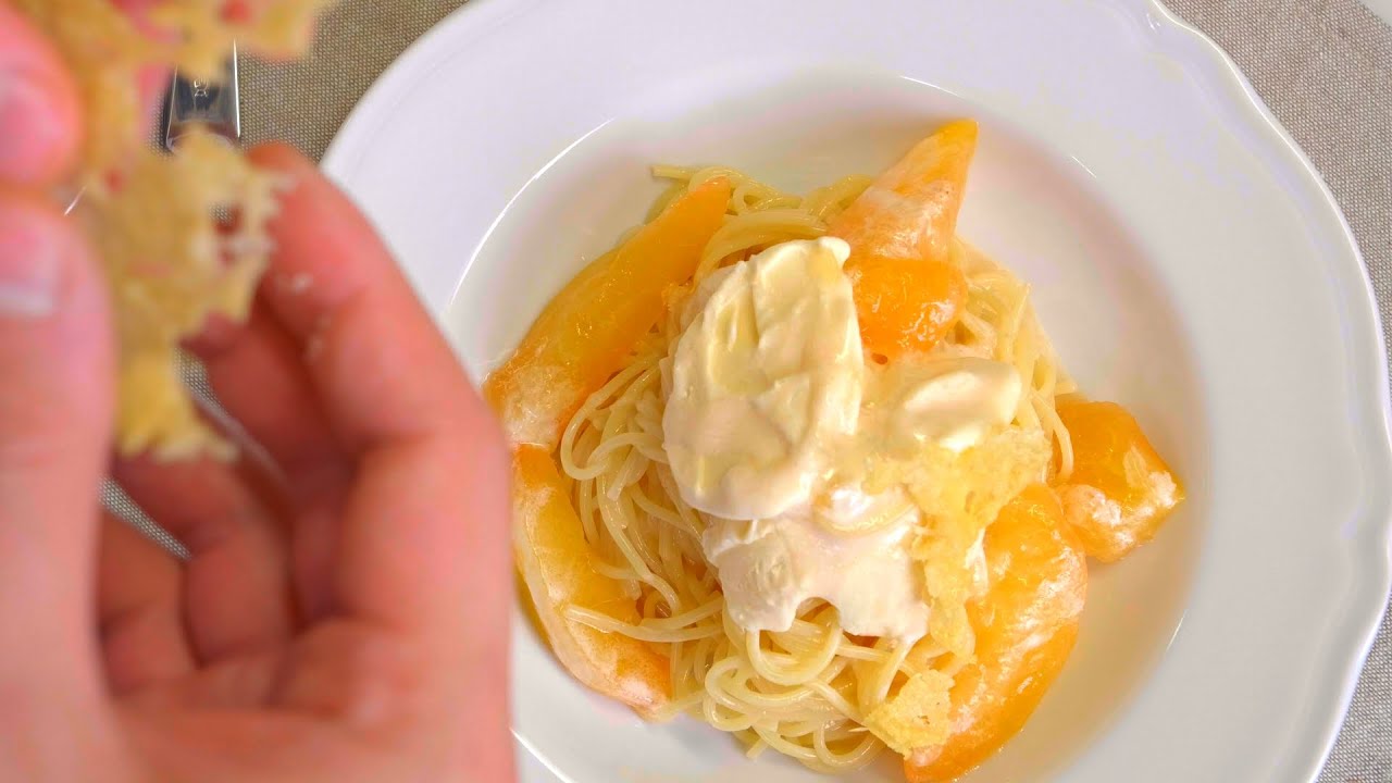 桃とバニラアイスの冷製パスタ ピーチメルバ風
