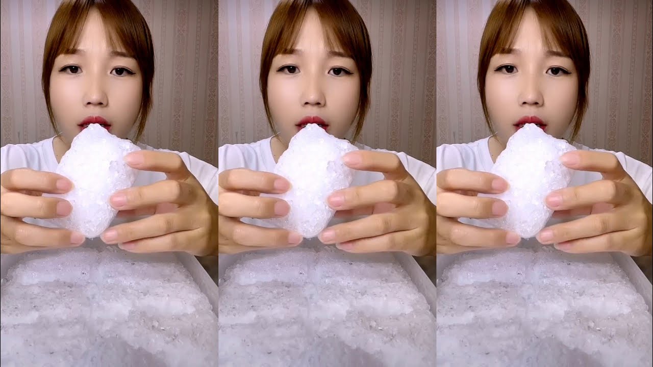 ASMR WHITE ICE EATING / ICE EATING. QIAN