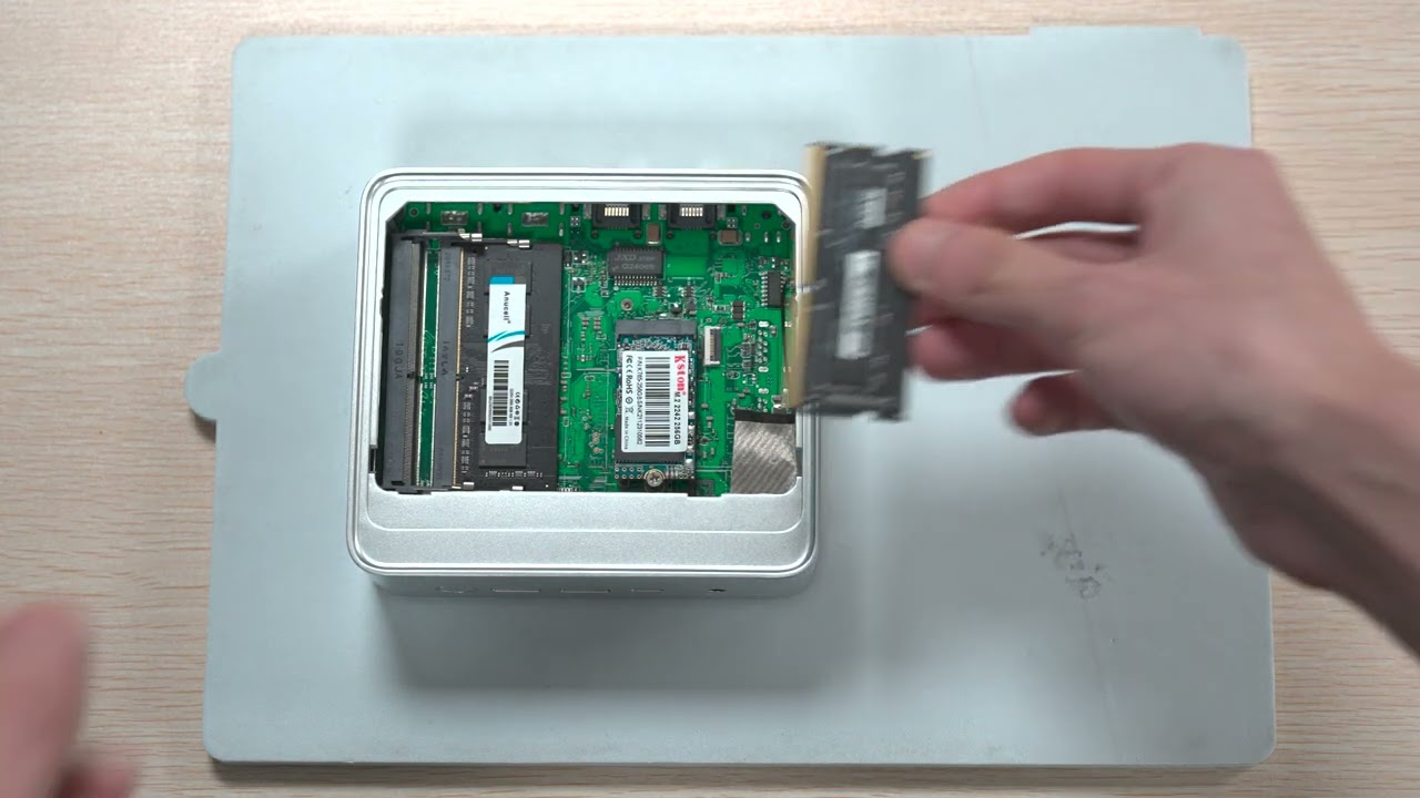 Install RAM(SO-DIMM) on BMAX B3/B3 Plus Mini PC