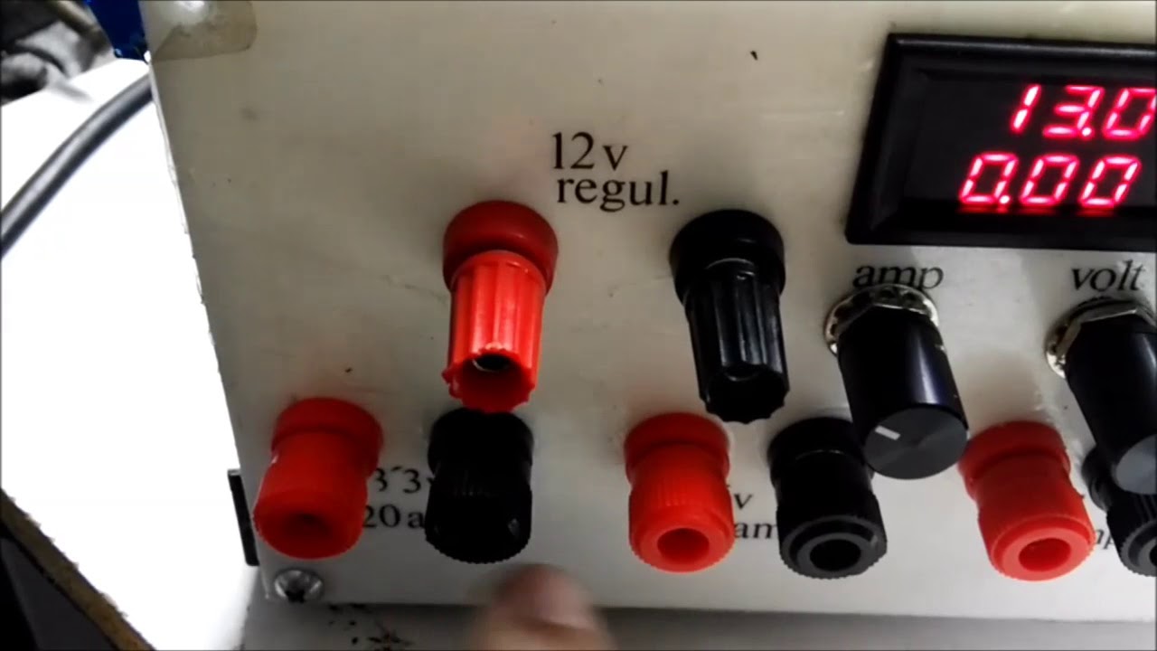 FUENTE DE ALIMENTACION CON SALIDA REGULABLE CON FUENTE DE PC