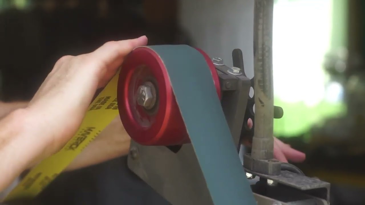 Knife sharpening process Filmed by @soulovisual