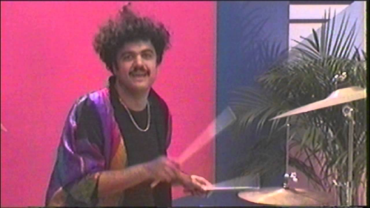 Alex Ferreira - Cambio (Official Music Video)
