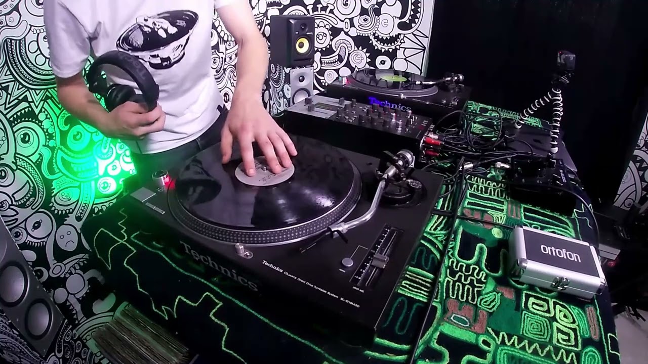 Elmugid Presents : TAIKOSPAWN : Old School Acid Techno Set