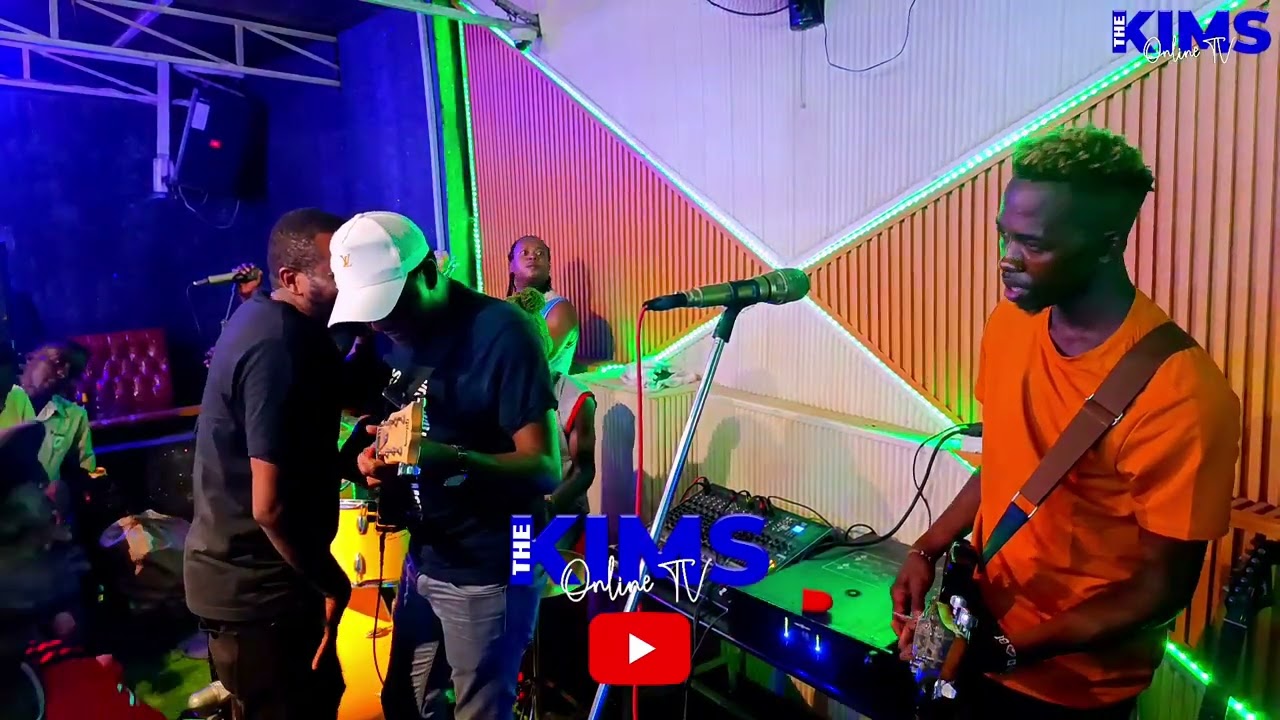 SPECIAL PERFORMANCE MBUTU KWAYO  PLAYING KIMANGU SONGS LIVE ON STAGE