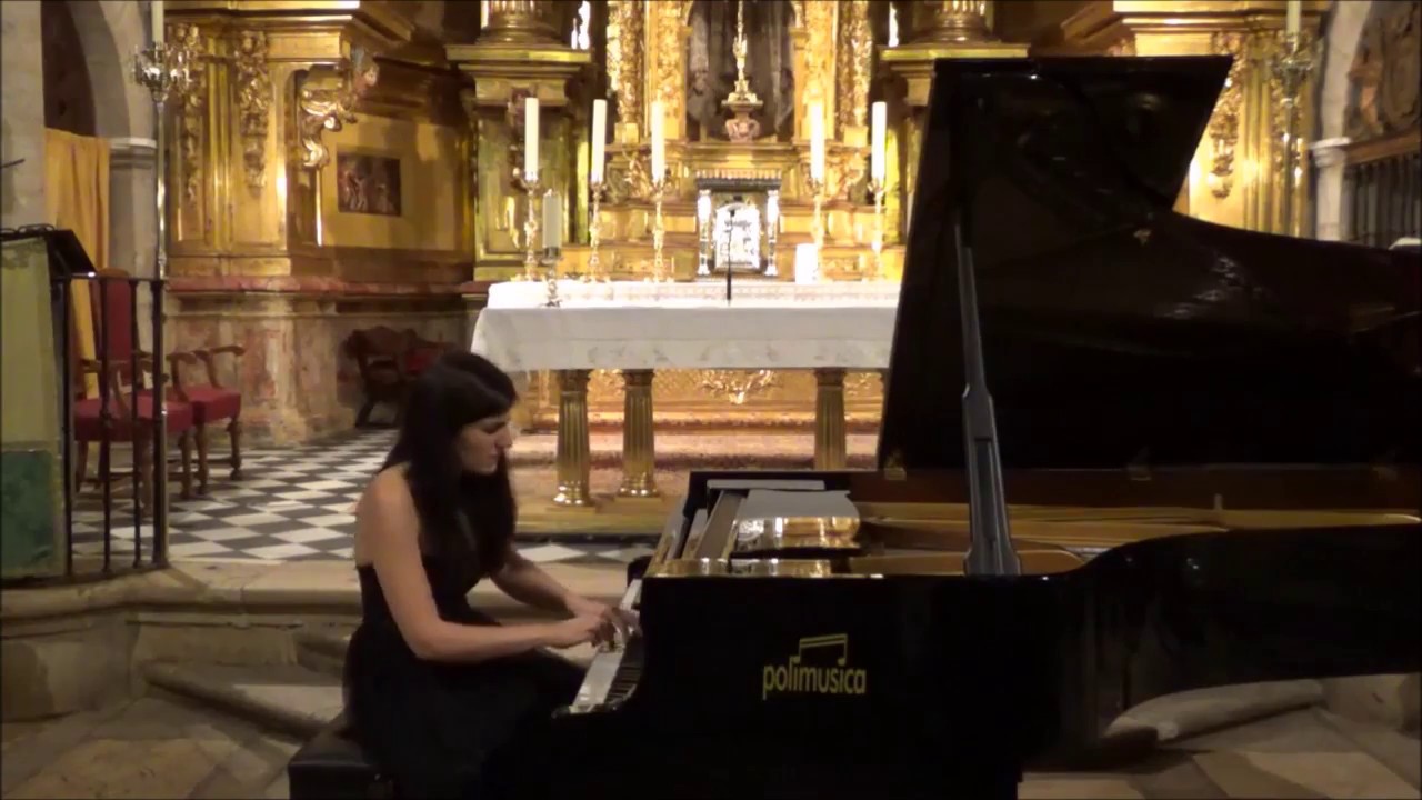 Gustavo Pittaluga - Tres danzas de La romería de los cornudos. Paula Ríos, piano